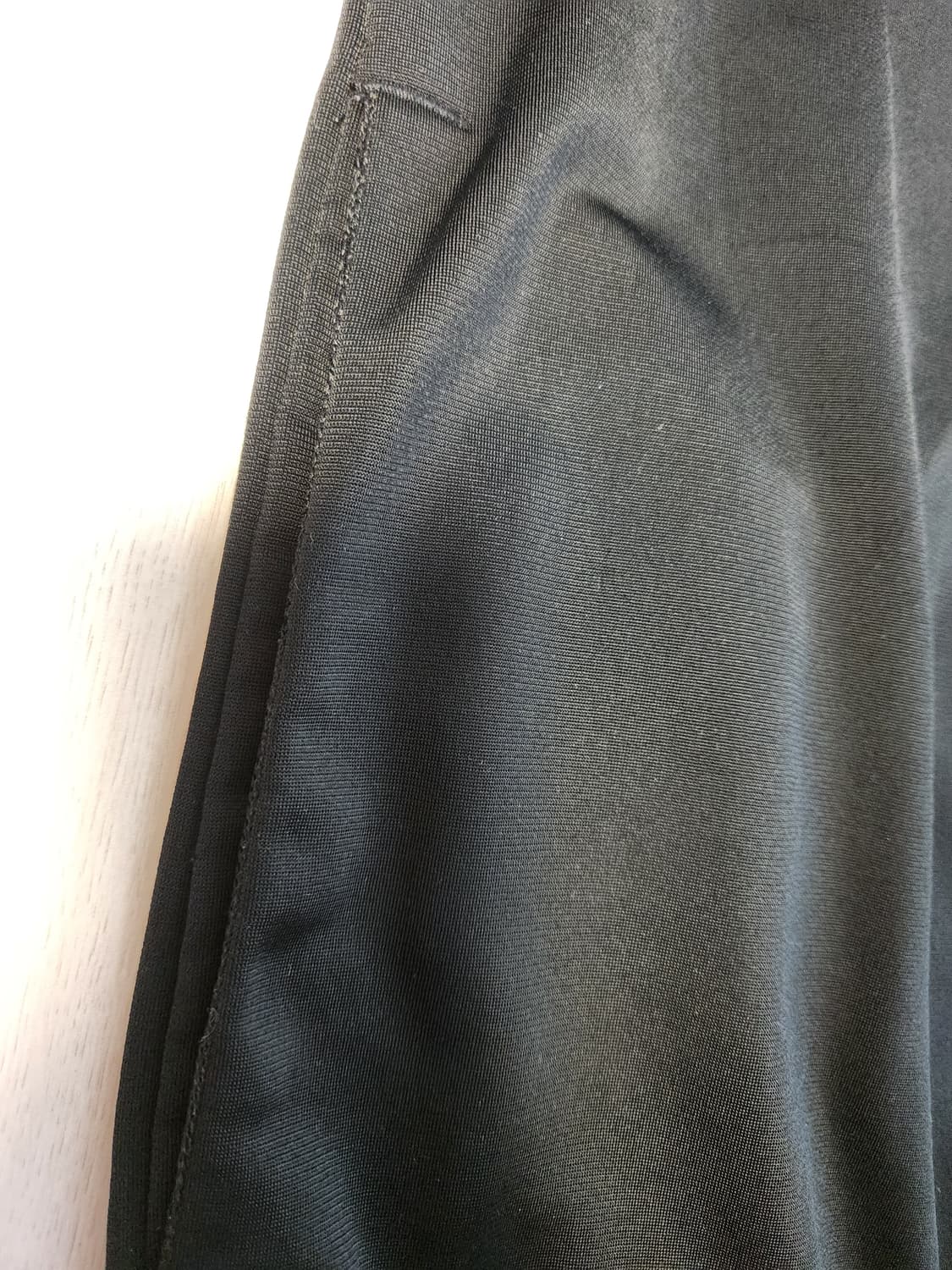 새상품급) 아디다스 에센셜 3S 트랙탑 집업 저지 GK9651 사이즈10 상품이미지7