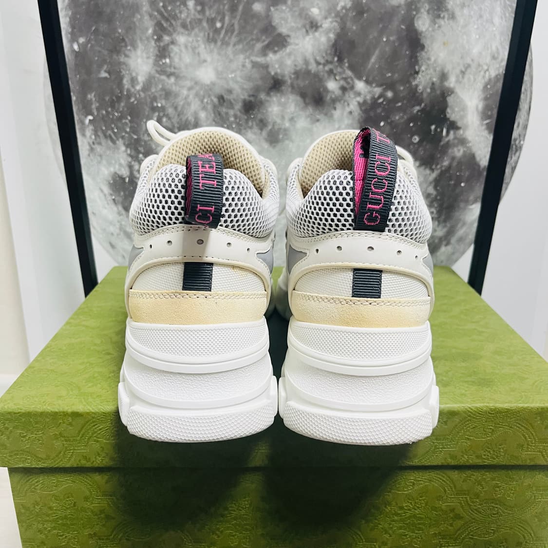 정품 9) 구찌 플래시 트랙 트레킹 화이트 스니커즈 275~280 상품이미지4