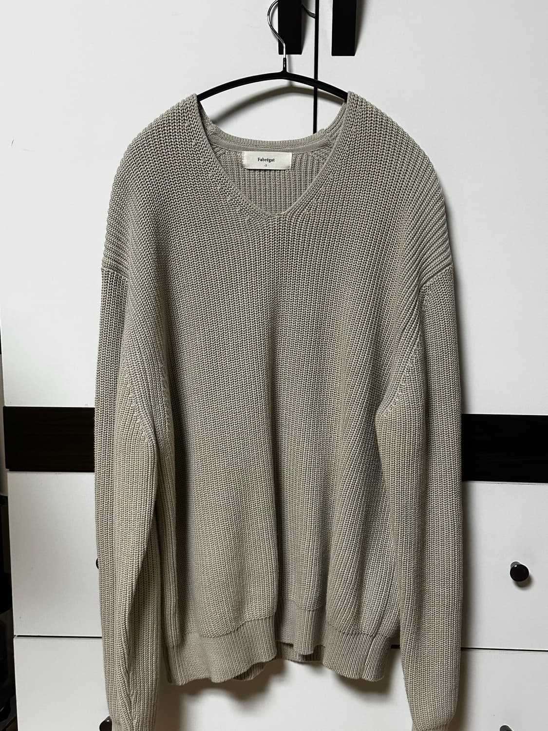 파브레가 헤비 코튼 브이넥 니트 상품이미지2