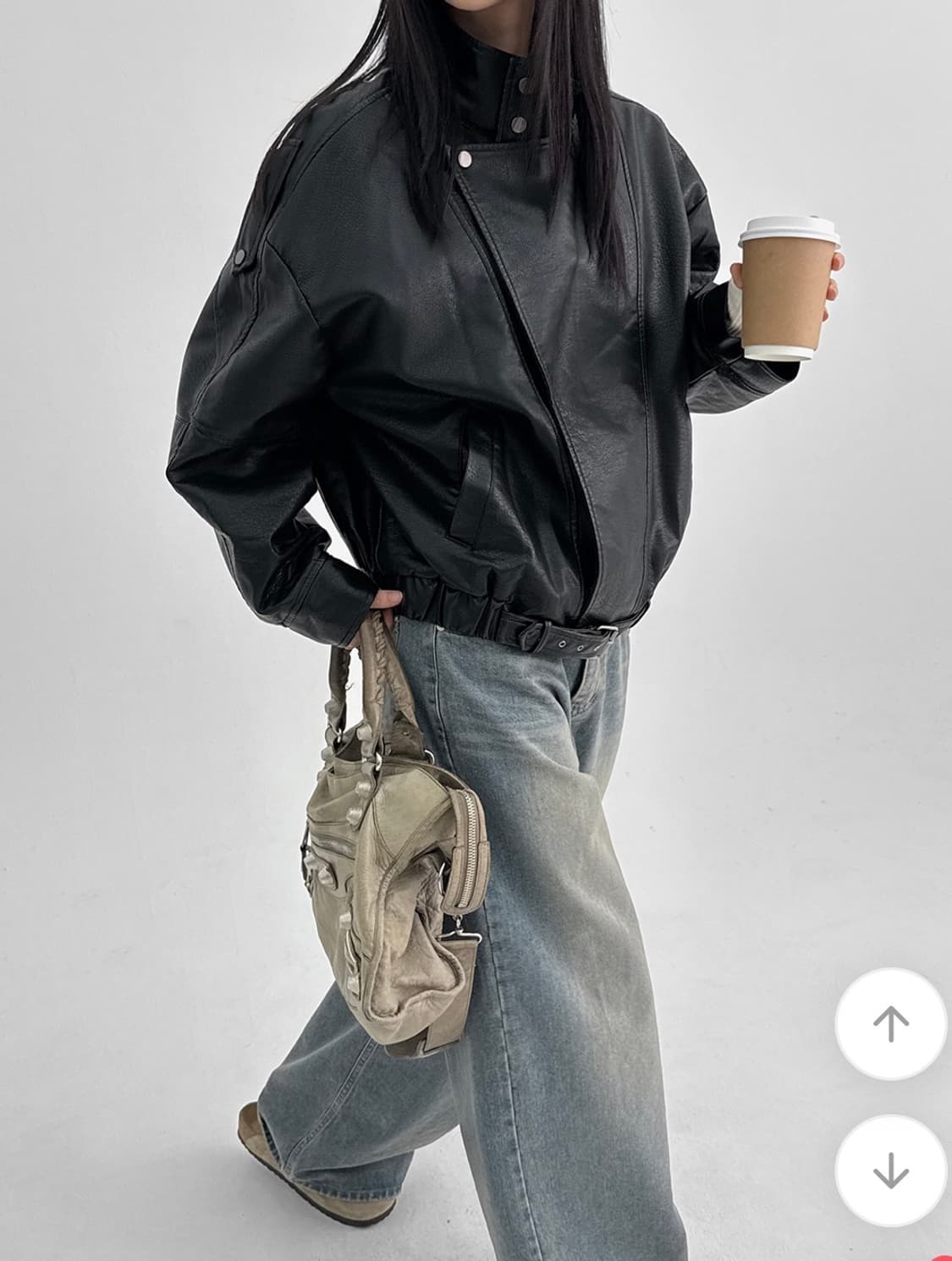 블랙업 하이넥 레더 점퍼 상품이미지3