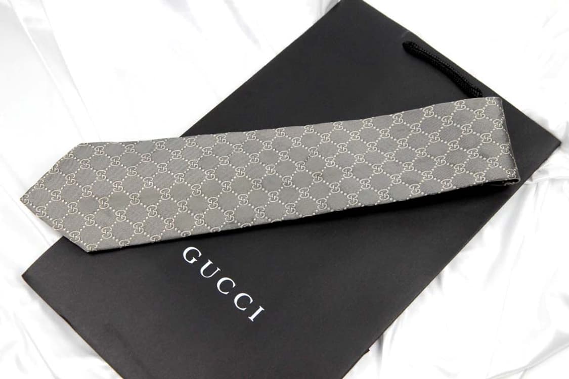 구찌 9.4cm A등급 GG로고 클래식 남자 명품 넥타이 상품이미지1