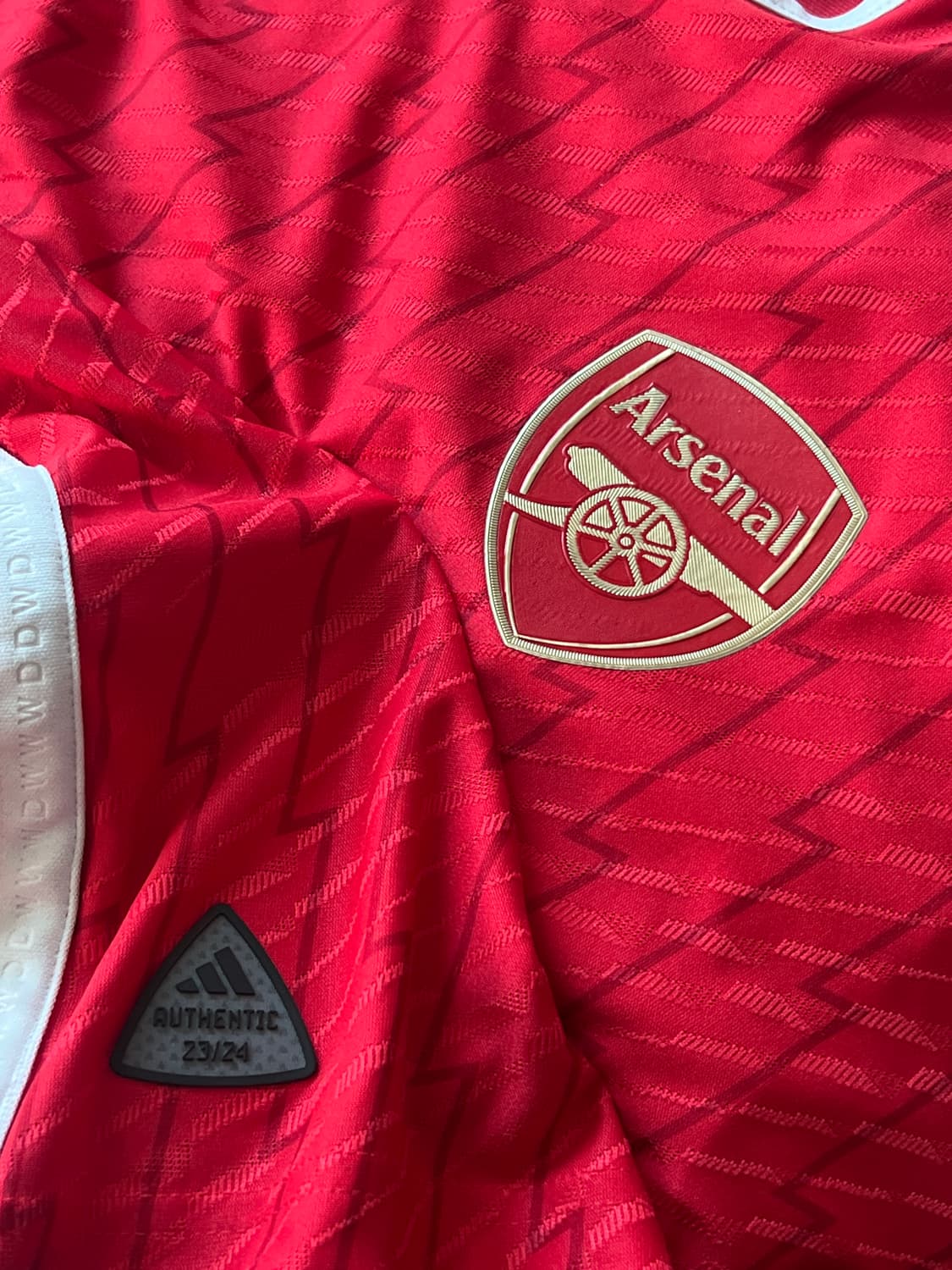 아스널 23-24 어센틱 홈 유니폼 상품이미지1