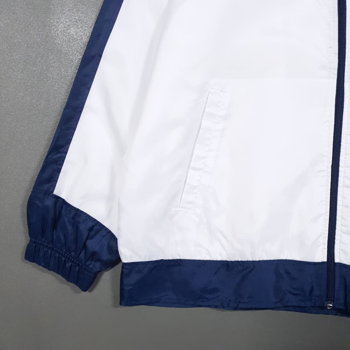 실측 XL 나이키 90s 희귀 스우시 올드스쿨 화이트네이비 바람막이 자켓 상품이미지3