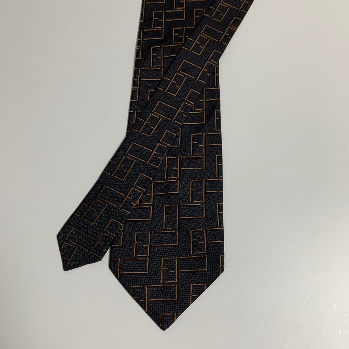 펜디(FENDI) FF모노그램 블랙 명품넥타이 이태리 100실크 A+ 상품이미지3