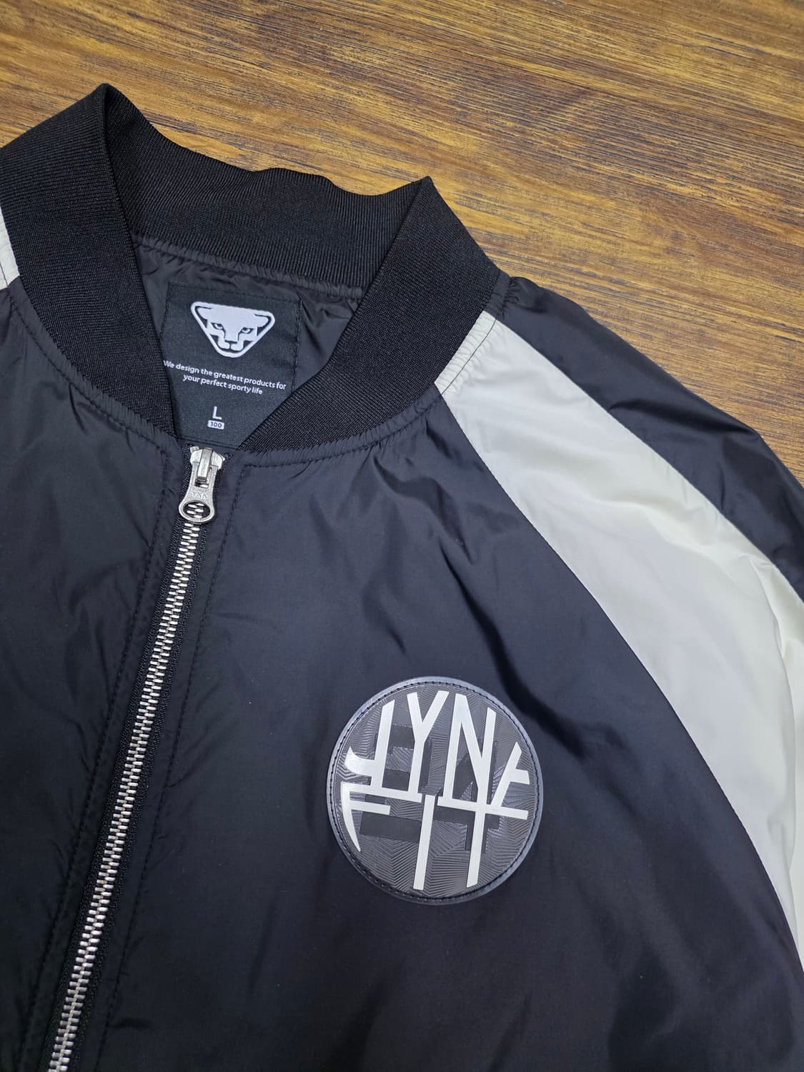 다이나핏 바람막이 봄버자켓 상품이미지2