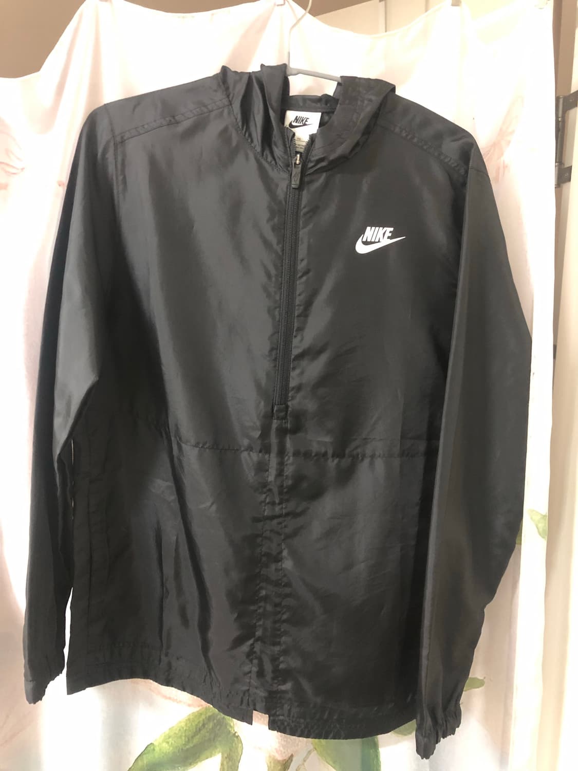 나이키 반집업 바람막이 상품이미지1