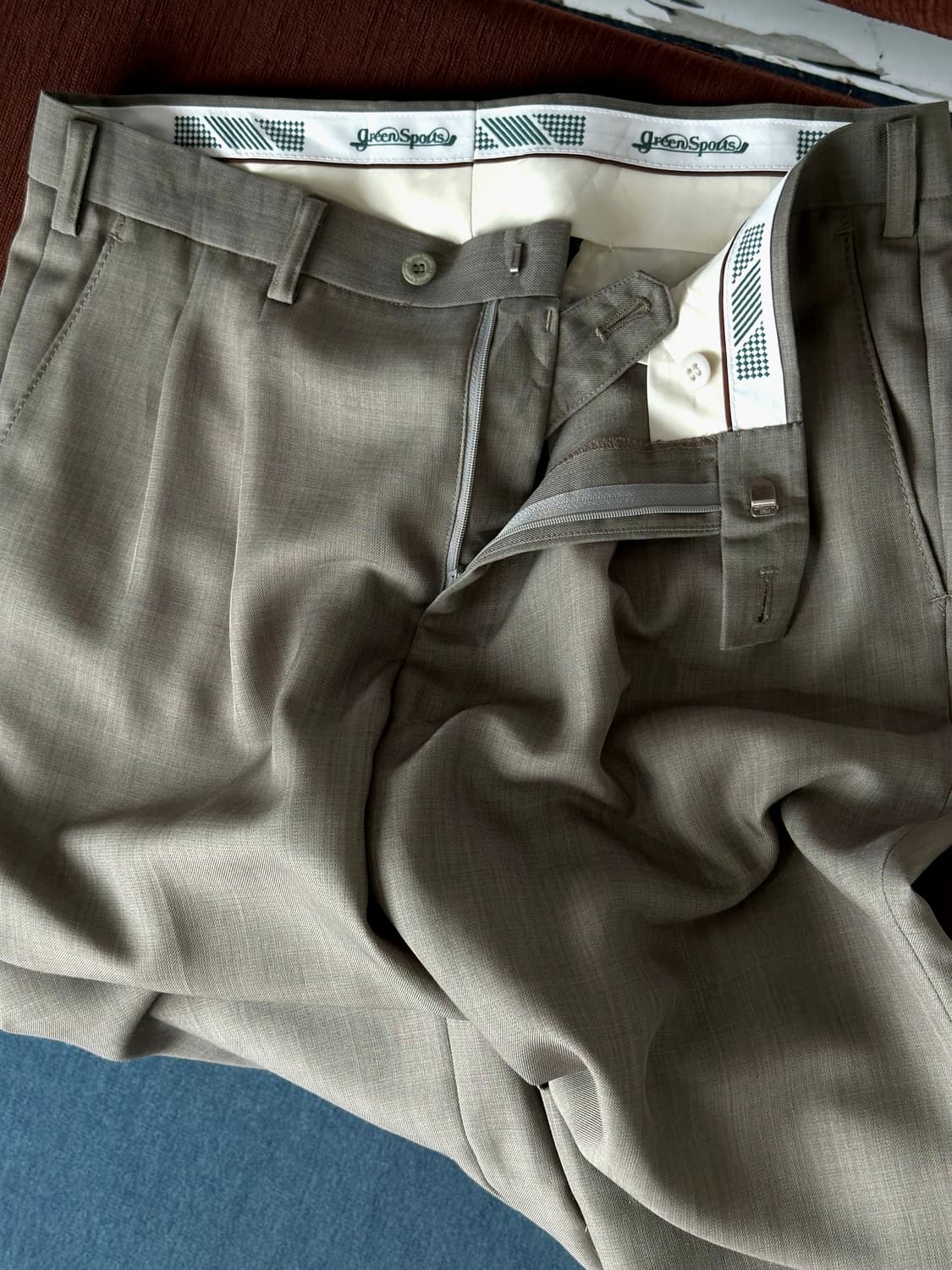 Light woven 2 pleats trouser 상품이미지2