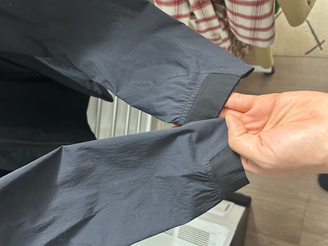 베일런스 네미스 자켓 XL 판매합니다. 상품이미지4