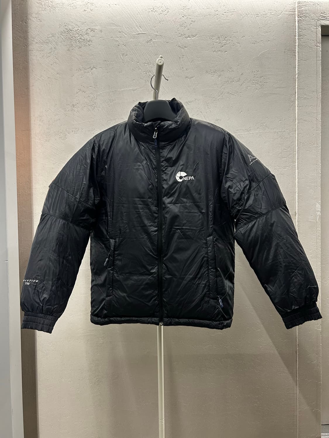 네파(NEPA)양면 패딩 블랙/네이비 다운 점퍼 상품이미지4