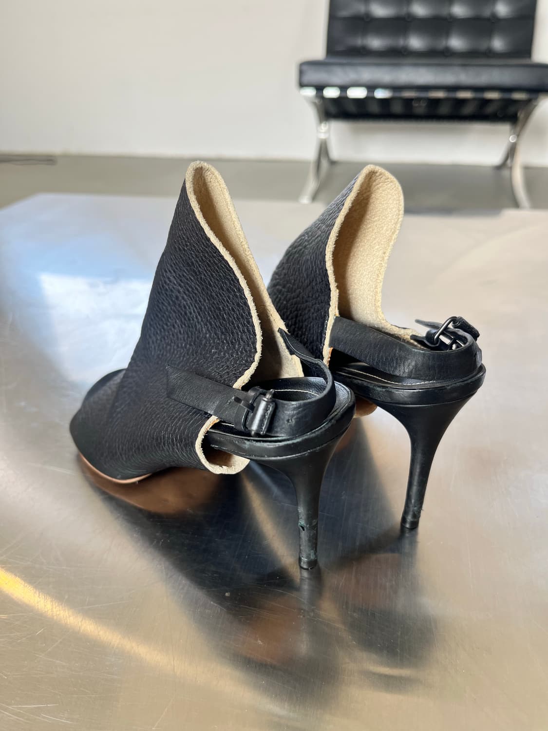 Balenciaga leather mule 상품이미지6