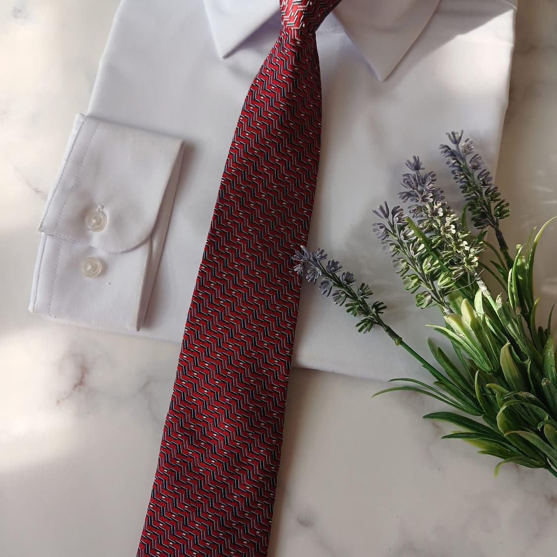 랑방 실크 레드 헤링본 패턴 넥타이 8.1cm A+등급 A19394
 상품이미지7