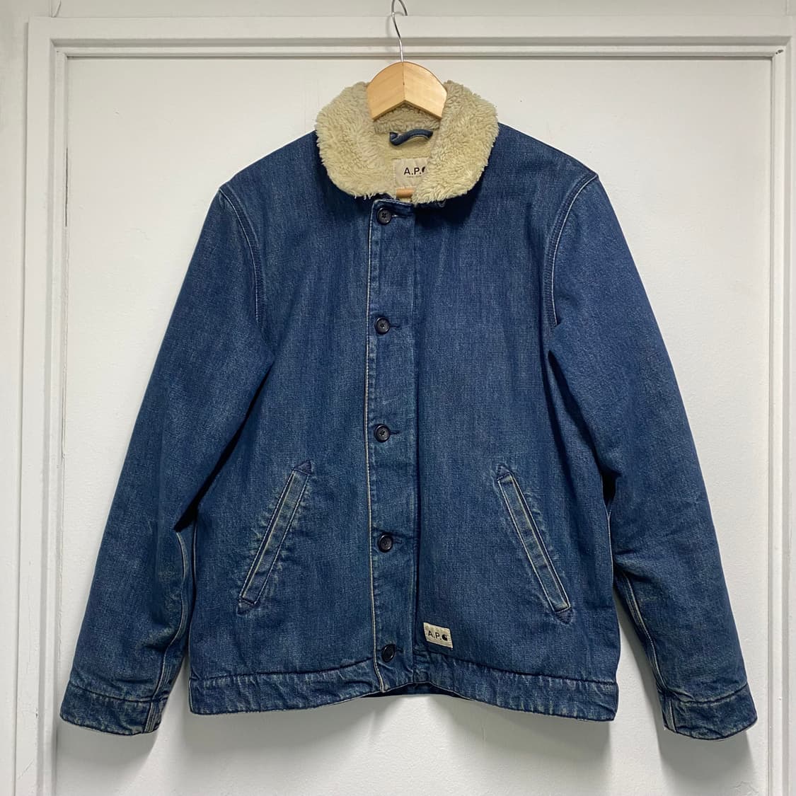 칼하트 X 아페쎄 브리스톨 자켓 상품이미지1