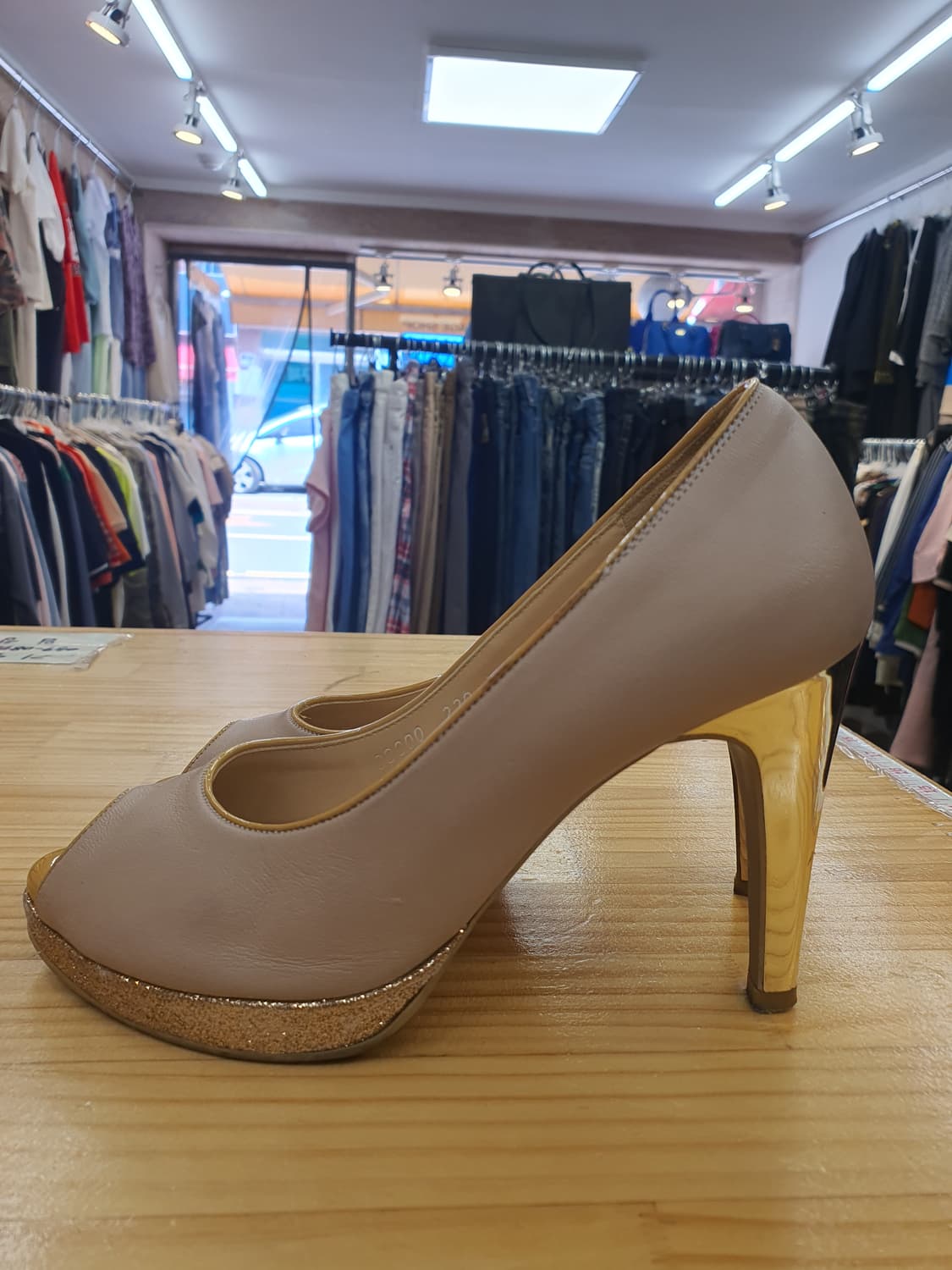 ​[220] 미쉘 바이 탠디 베이지 골드 오픈토 가보시 힐 9.5cm 상품이미지3
