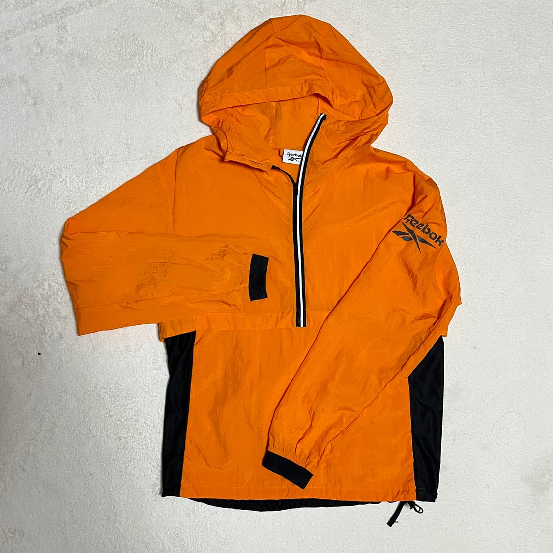 reebok 리복 런닝 아노락 상품이미지1