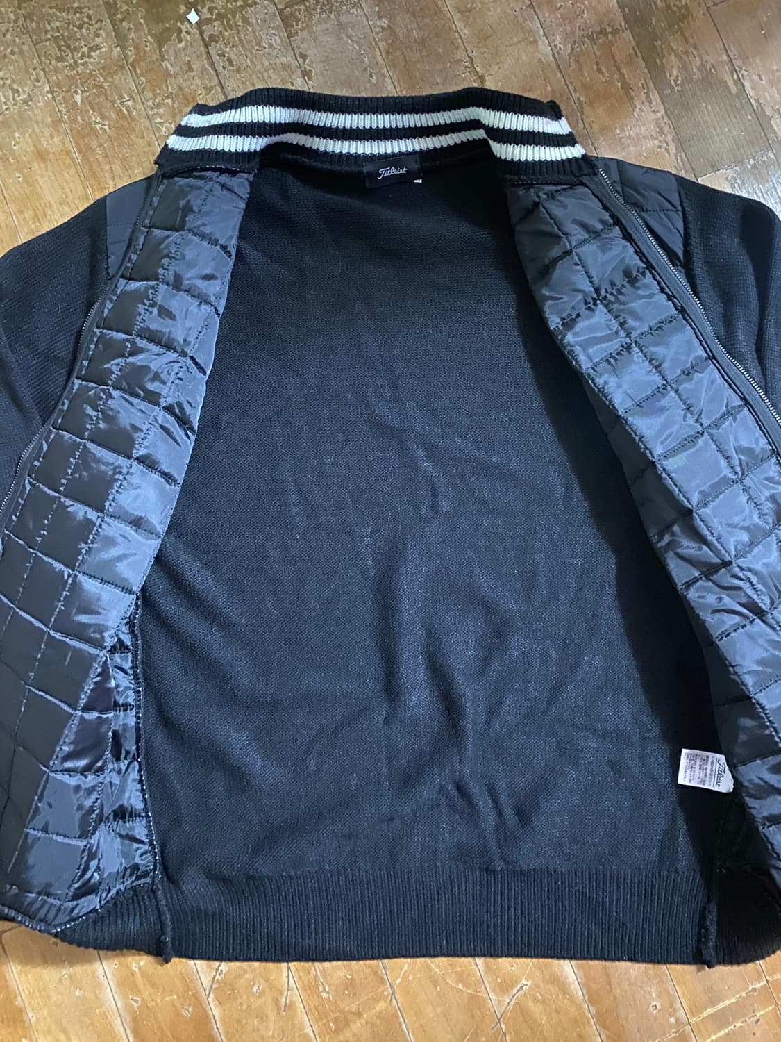 (일본판) 타이틀리스트  남성 골프 니트 패딩 자켓 XL 상품이미지3