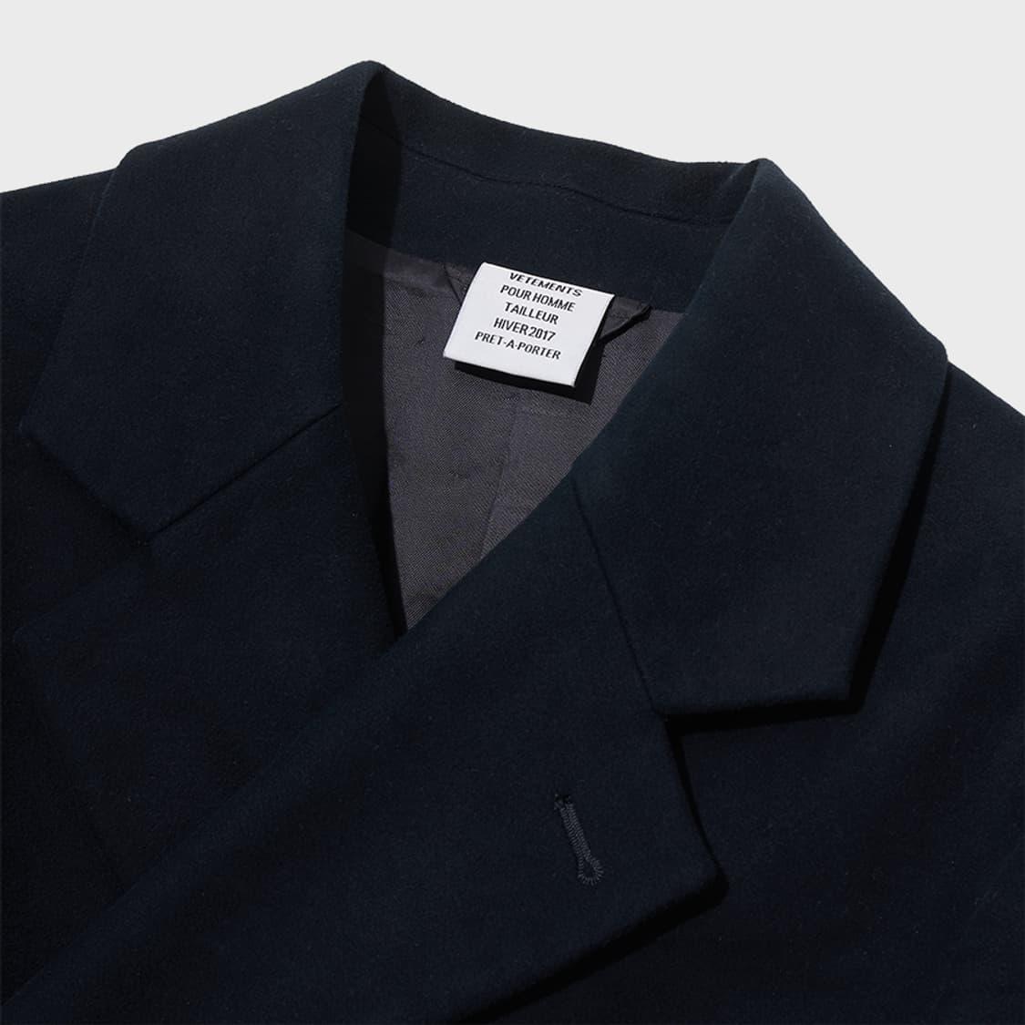 VETEMENTS coat 상품이미지3