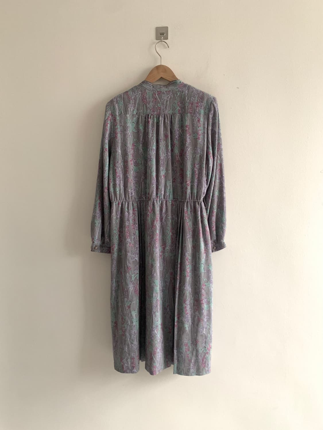 Aurora Frill Collar Jewel Button Dress 상품이미지8