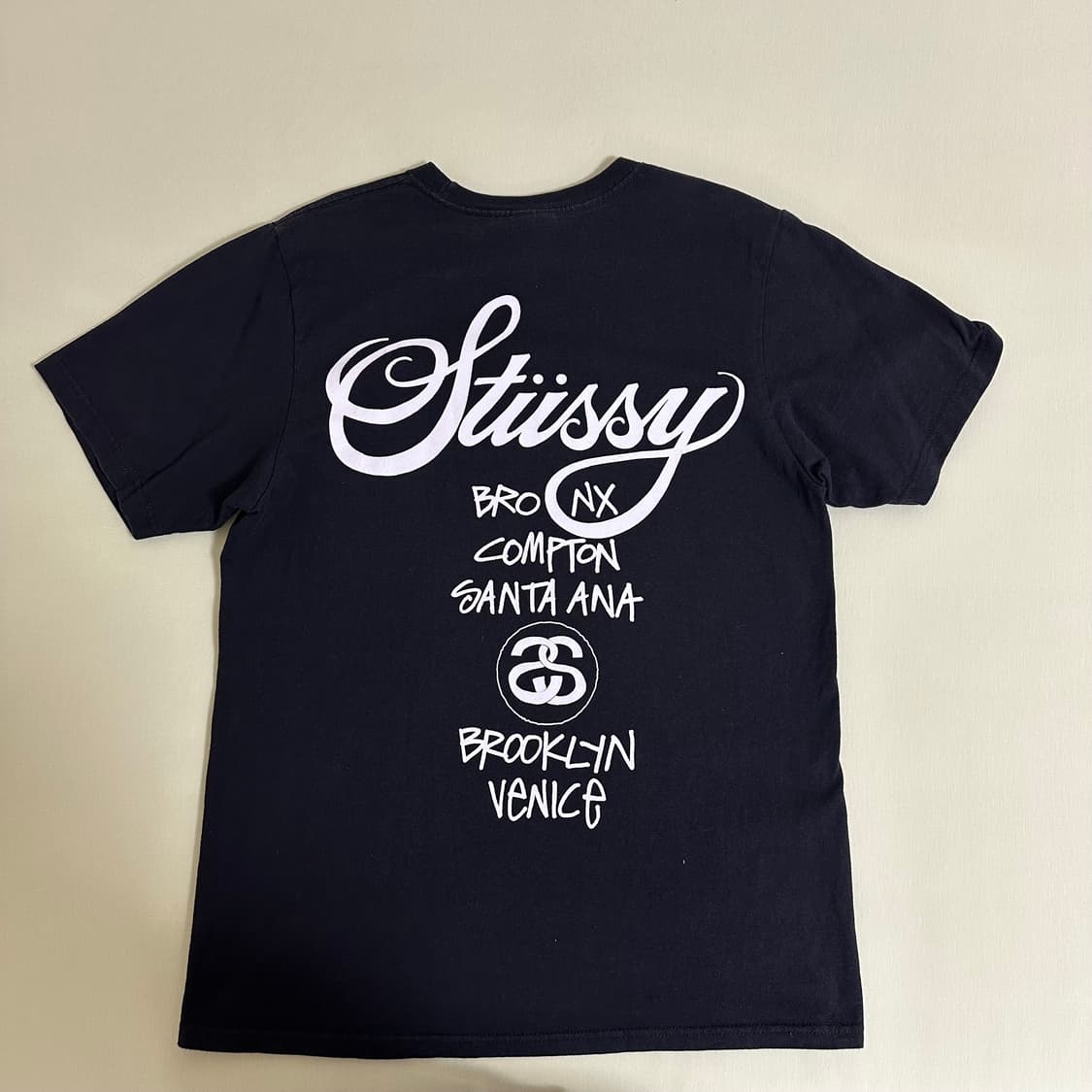 스투시 월드투어 티셔츠 반팔 블랙 상품이미지2