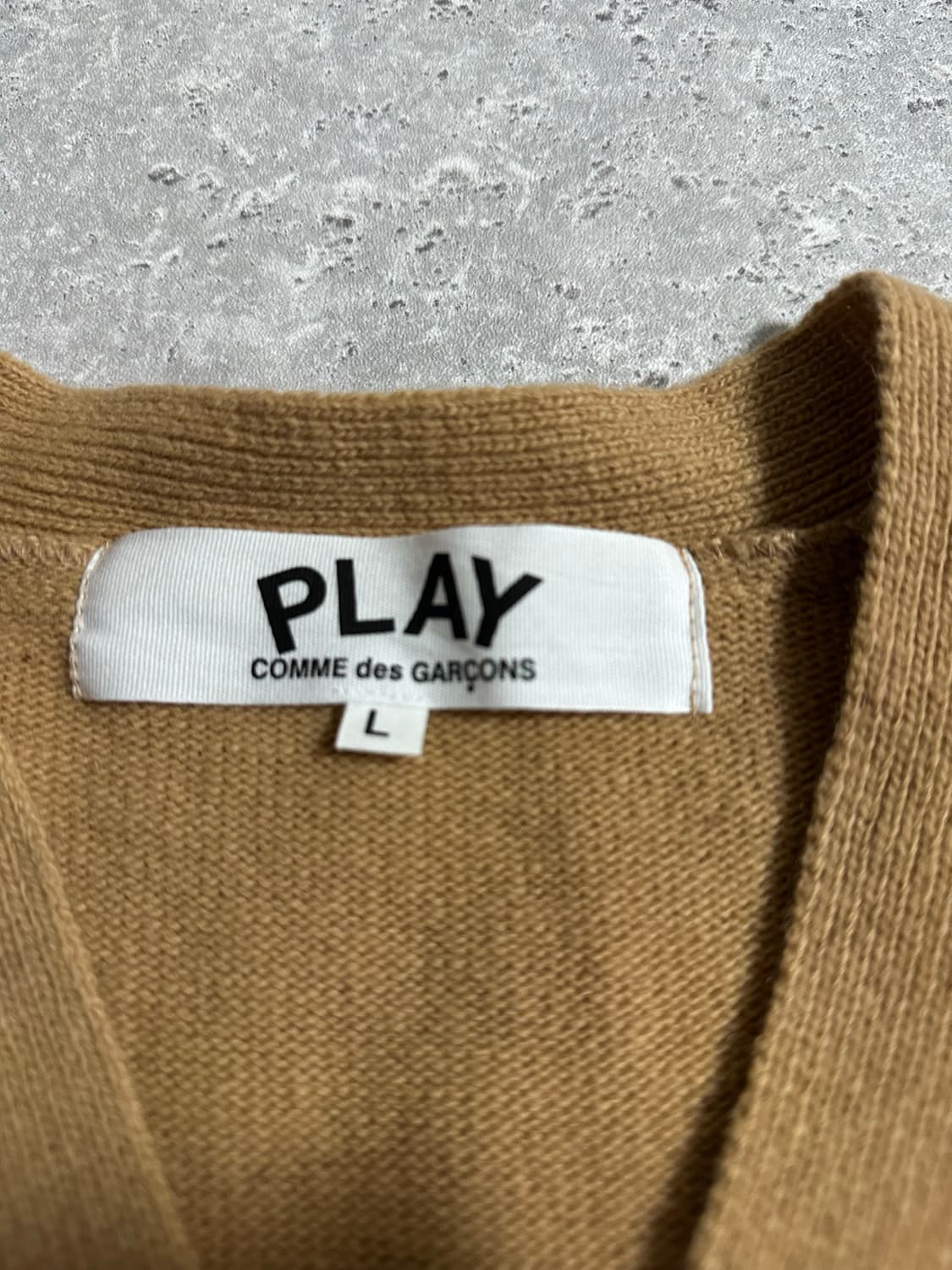 플레이 꼼데가르송 하트 가디건 브라운 L 상품이미지3