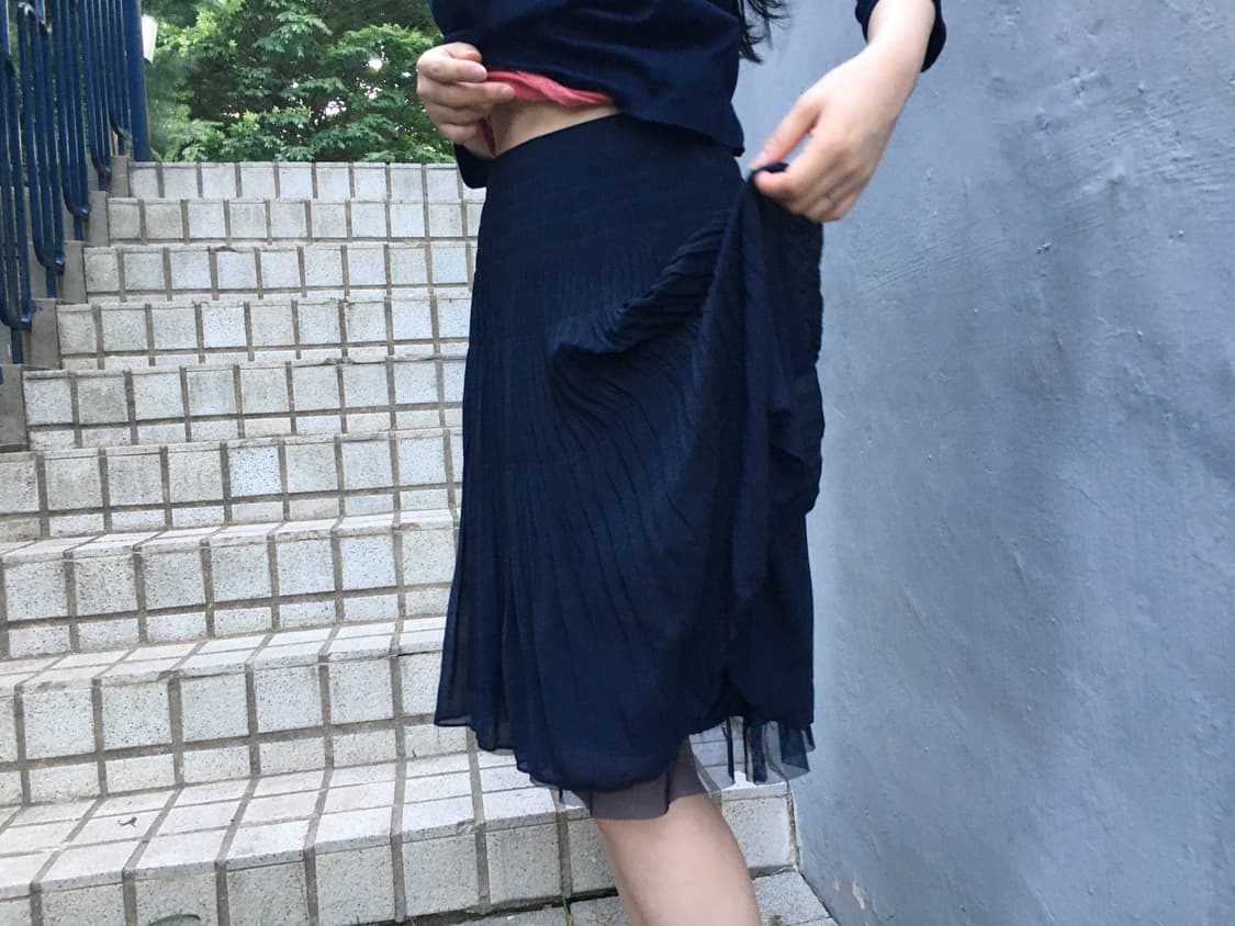 navy pleated chiffon skirt 상품이미지4