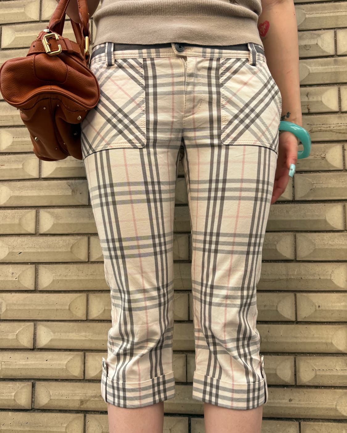 버버리 블루라벨 노바체크 카프리팬츠 상품이미지3