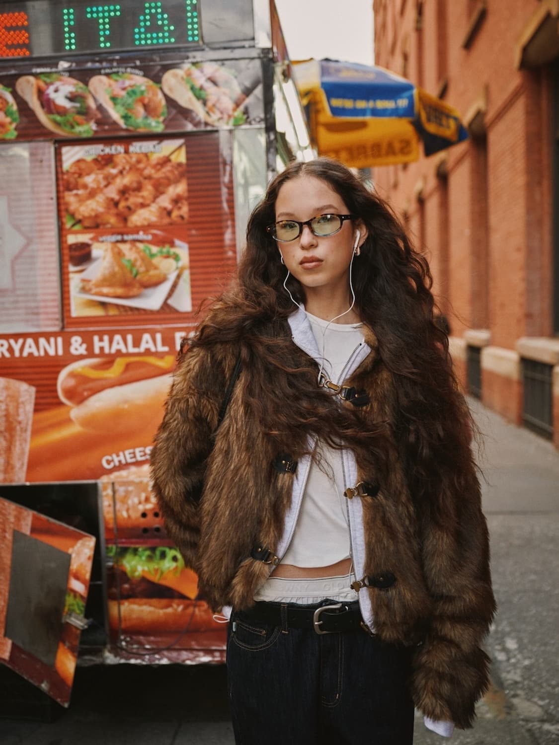 글로니 MOOR REVERSIBLE FUR JACKET (BROWN) 상품이미지6