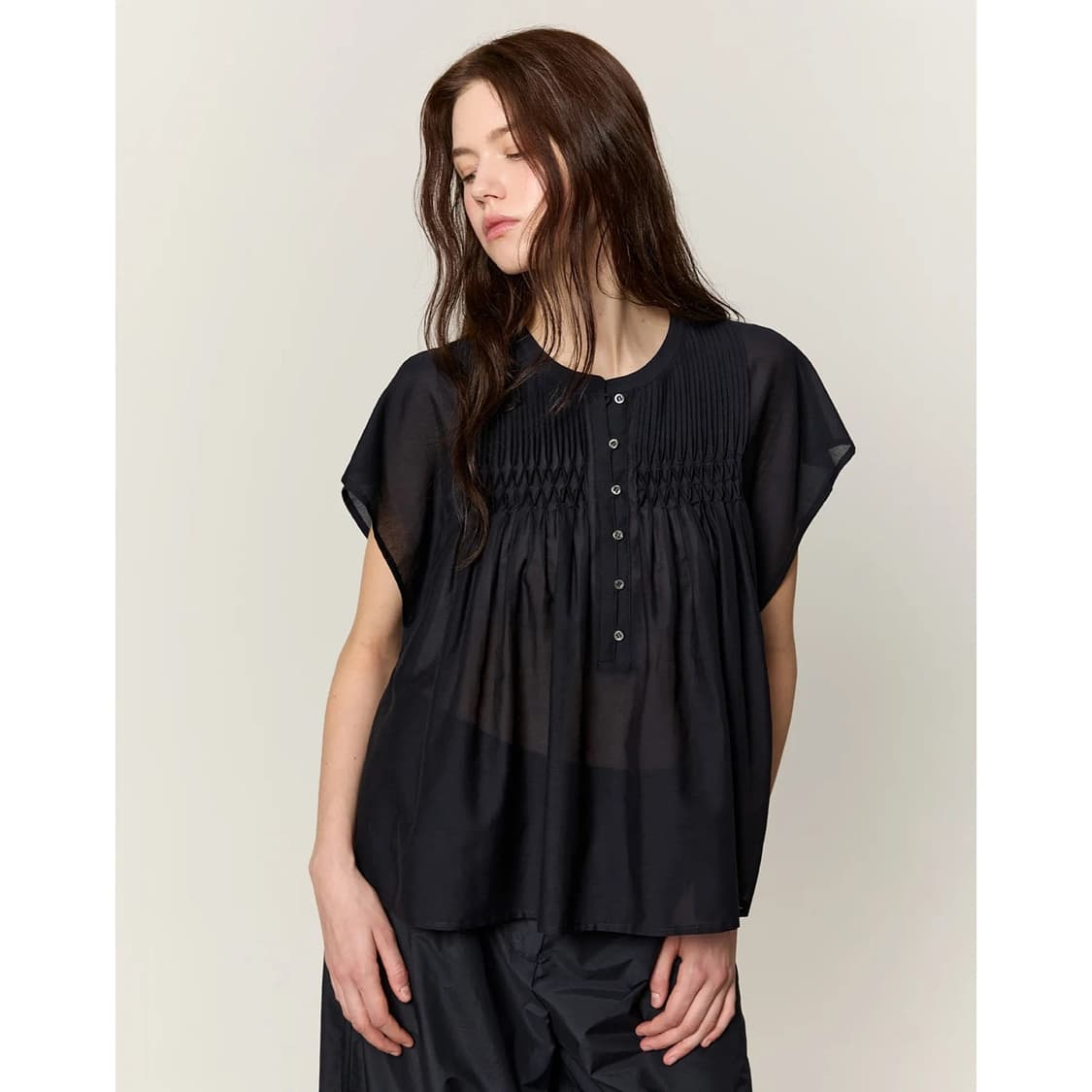 바네사브루노 아떼 25SS 핀턱 실크 블라우스 상품이미지1