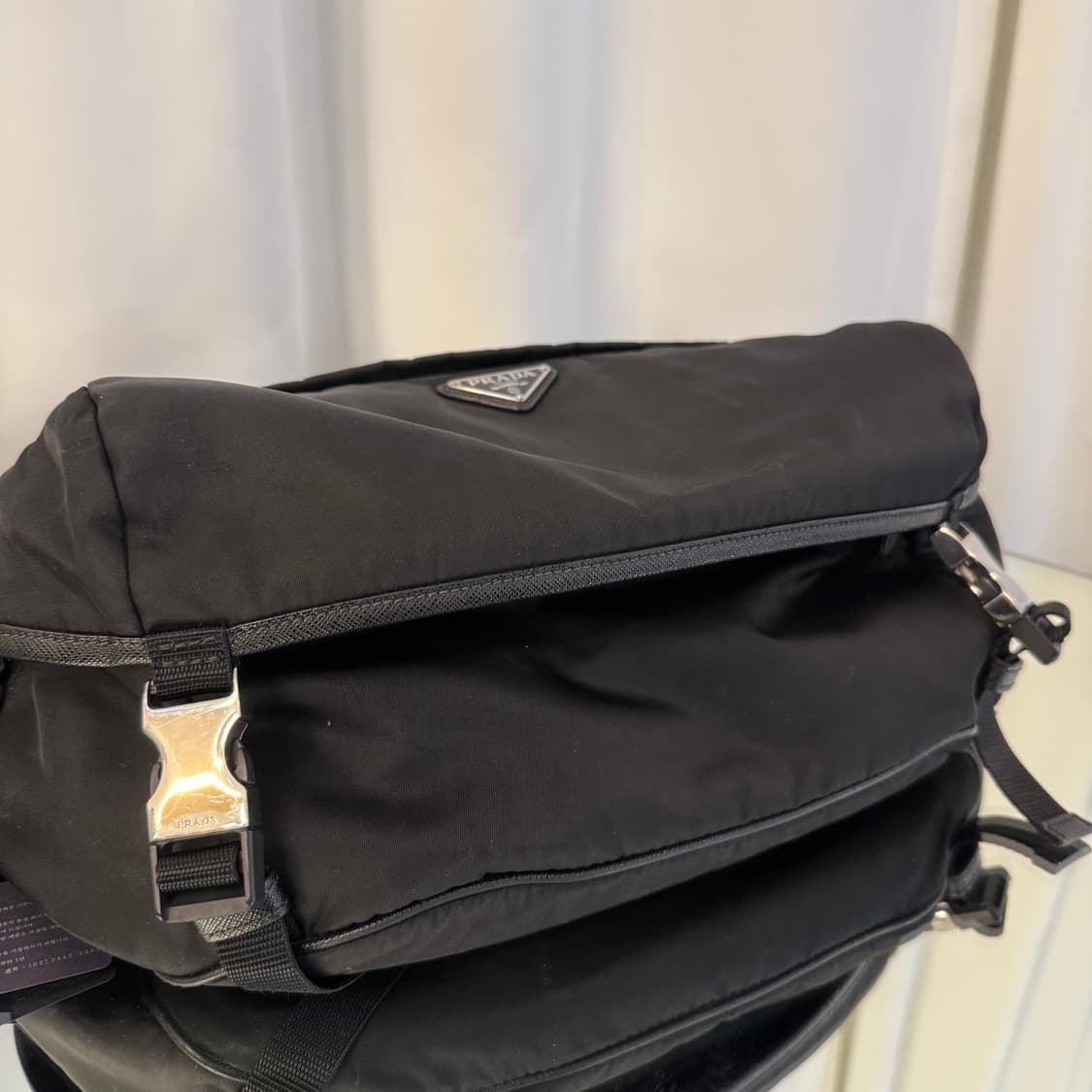 프라다 리나일론 바이커백 2VH991 블랙 상품이미지9