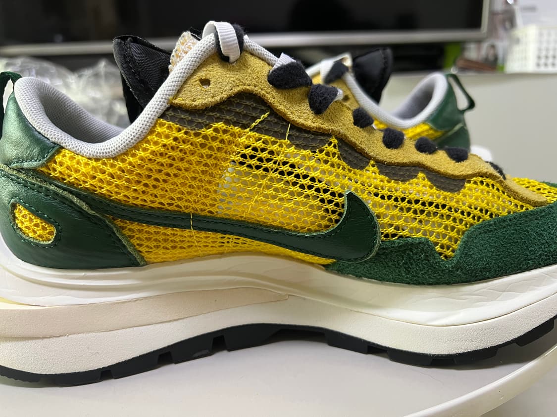 나이키 x 사카이 베이퍼와플 투어 옐로우 / 그린 250사이즈 US7 상품이미지1