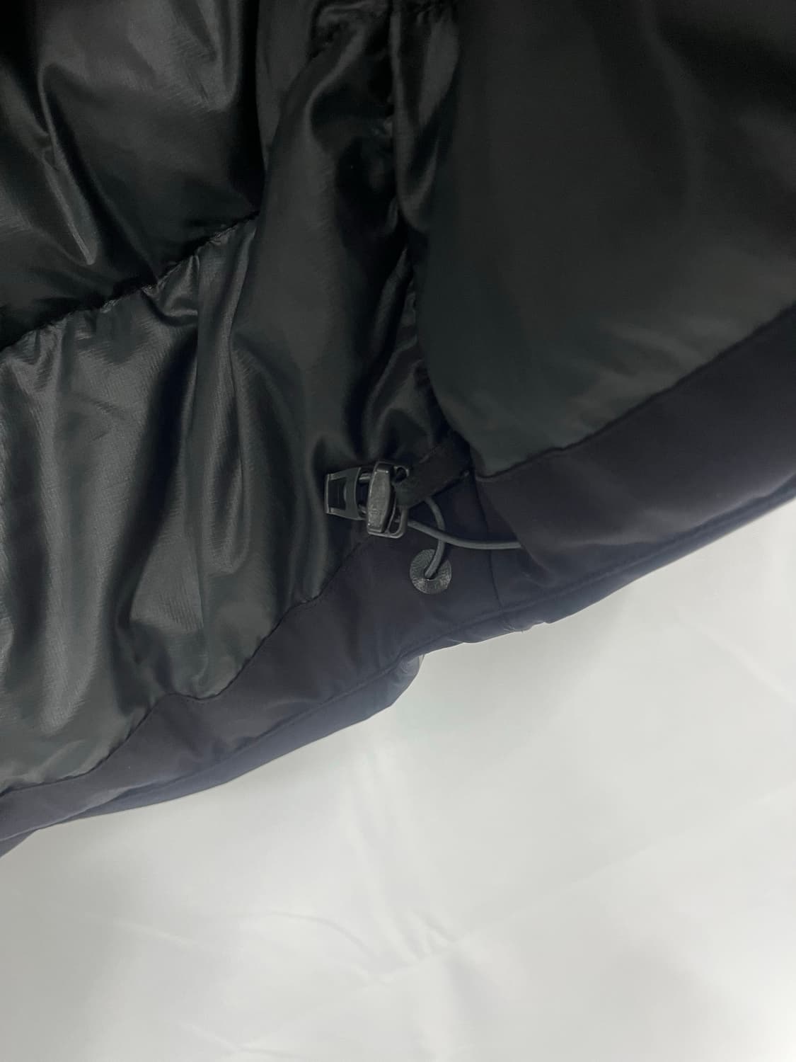 룰루레몬 패딩자켓 프리마로프트 L사이즈 상품이미지4