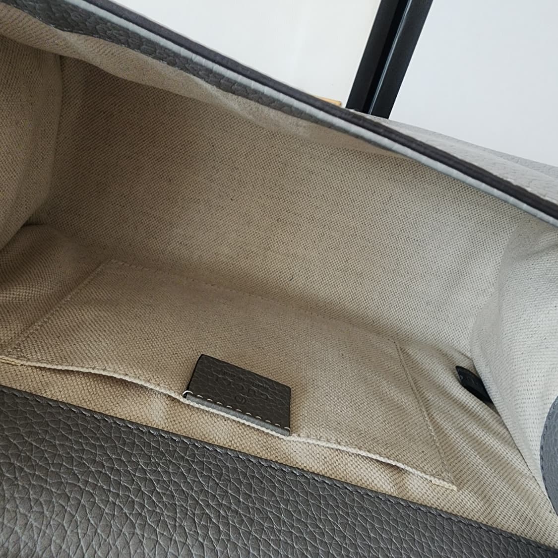 초민트급 구찌 GG 마몽 탑핸들 숄더백 스몰 그레이 상품이미지9