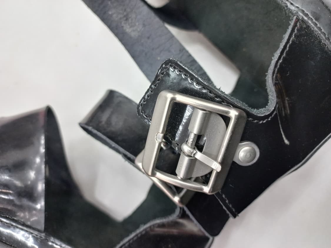 닥터마틴 클라리사 II 페이턴트 블랙 유광 250mm 상품이미지5