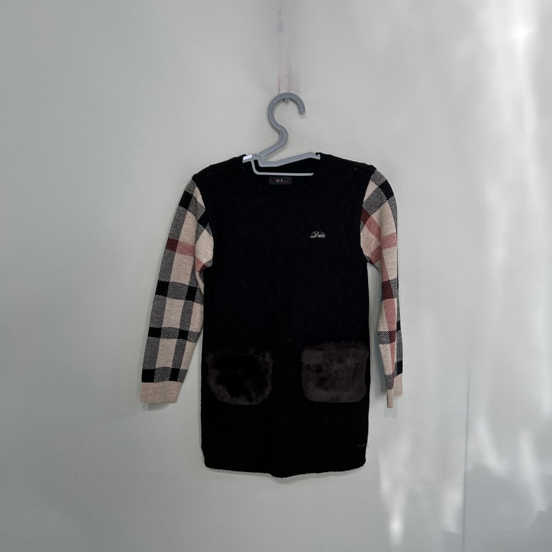 닥스 키즈 니트 원피스 130(9Y) 상품이미지1