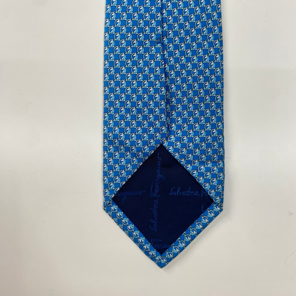 신형 페레가모(Ferragamo) 넥타이 정품명품7.8cm 상품이미지7
