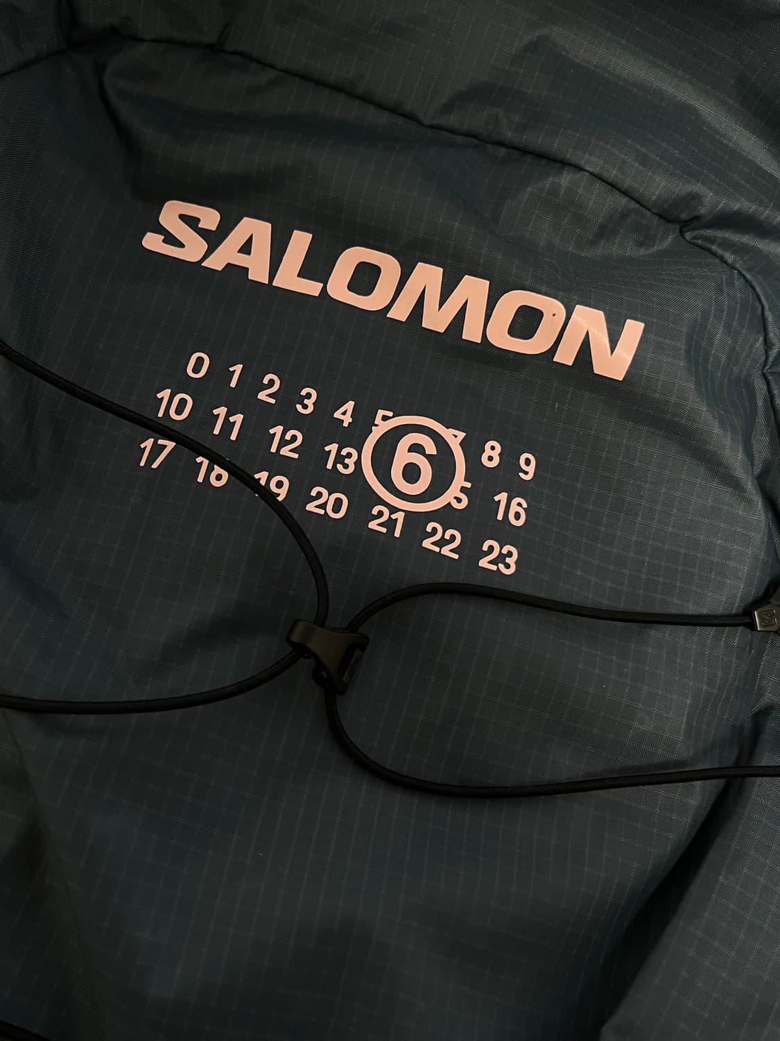 살로몬 mm6백팩 상품이미지4