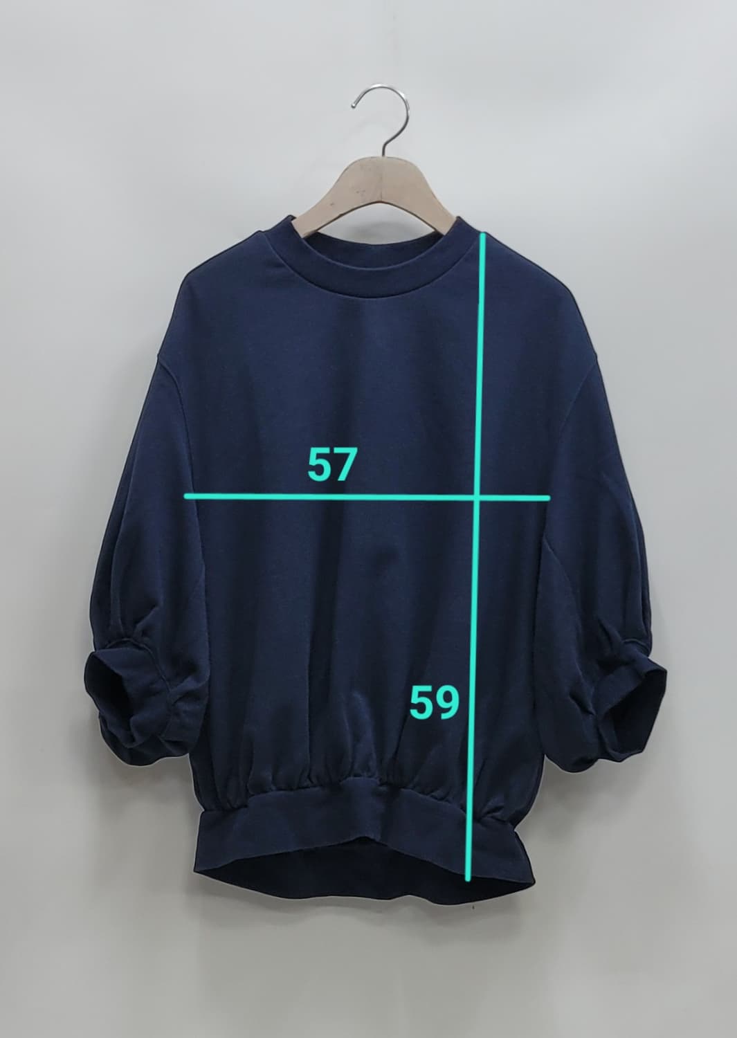 SJYP 22SS 한섬 SJYP 퍼프 슬리브 스웻셔츠 / 여 S 네이비
 상품이미지9