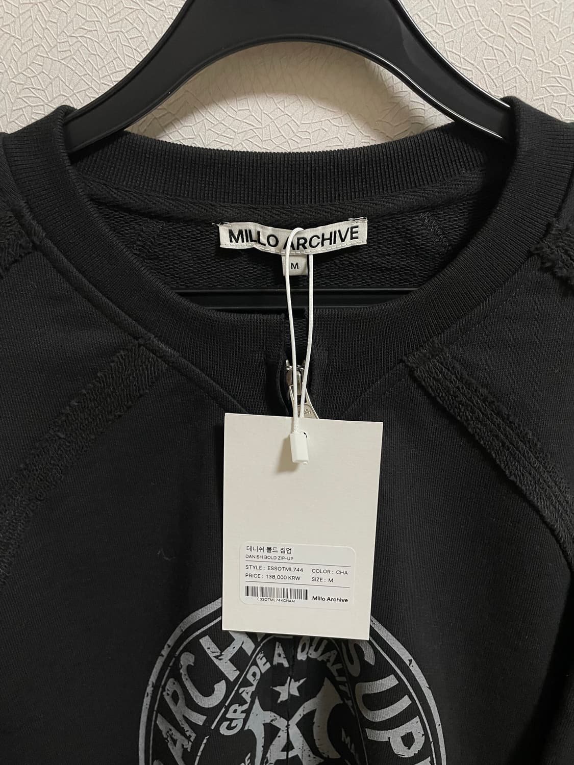 밀로아카이브 데니쉬볼드집업 상품이미지4