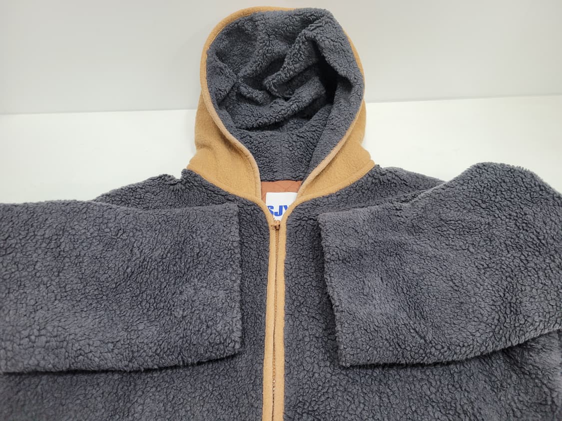 한섬 SJYP 20FW 쉐르파 포켓 플리스 후드 코트 / 여 M
 상품이미지3