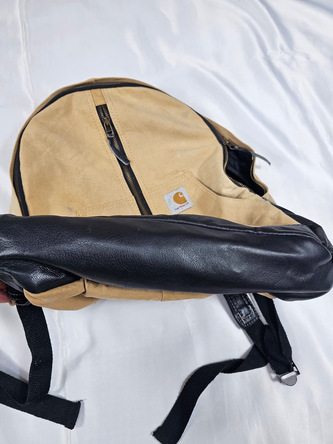 칼하트리폼백팩 상품이미지2