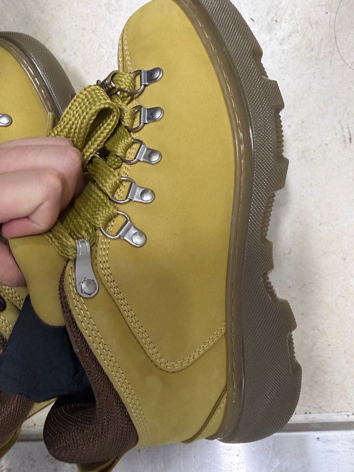 버버리 누벅 트렉 부츠 마닐라 40 상품이미지7