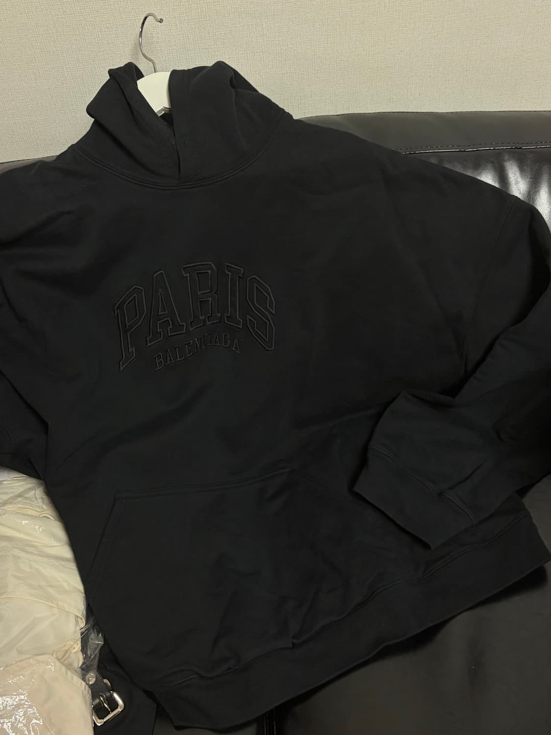 [3/105] 발렌시아가 파리 PARIS 시티 로고 후드 블랙 상품이미지6