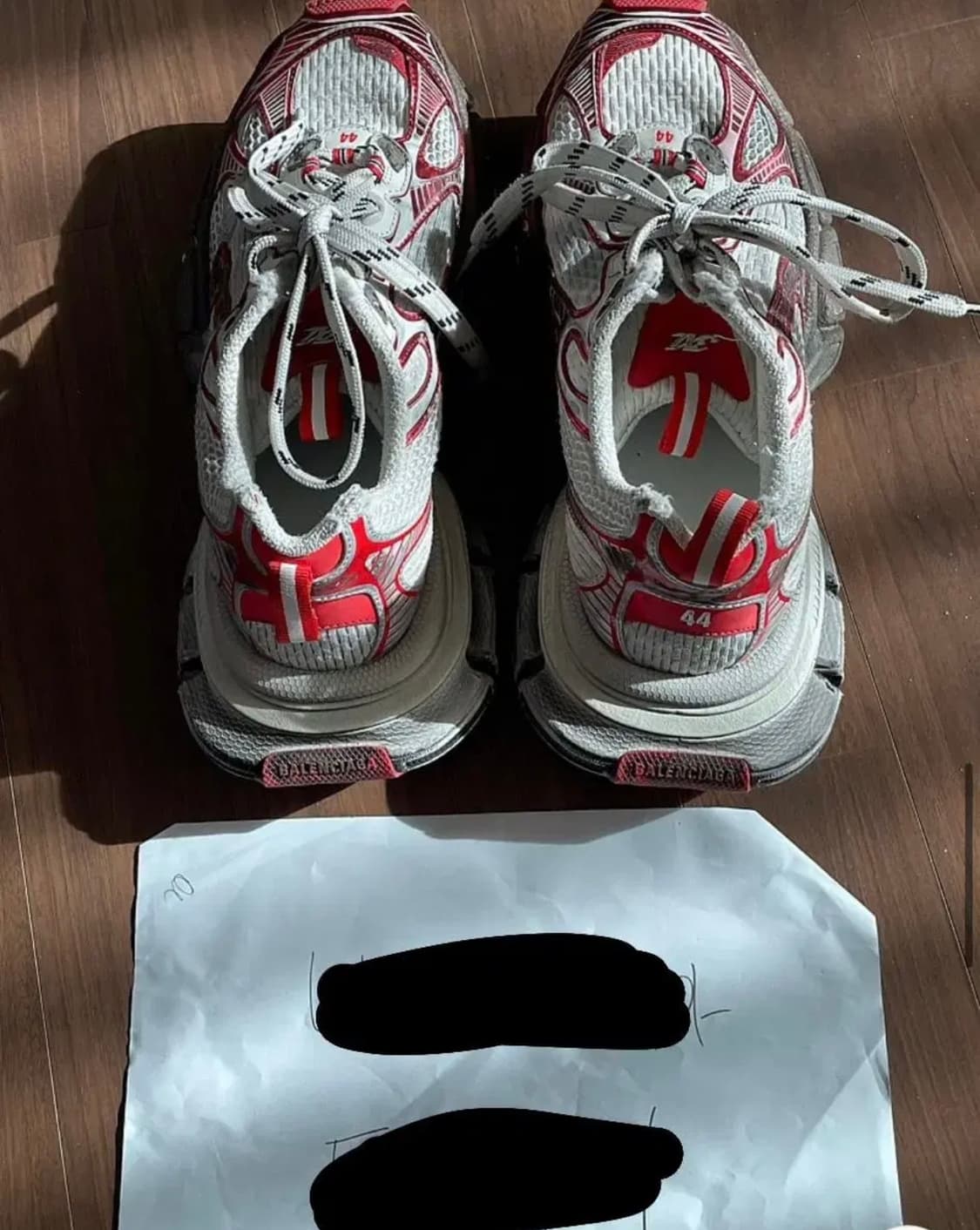 발렌시아가 3xl 레드 원아웃(44) 상품이미지2