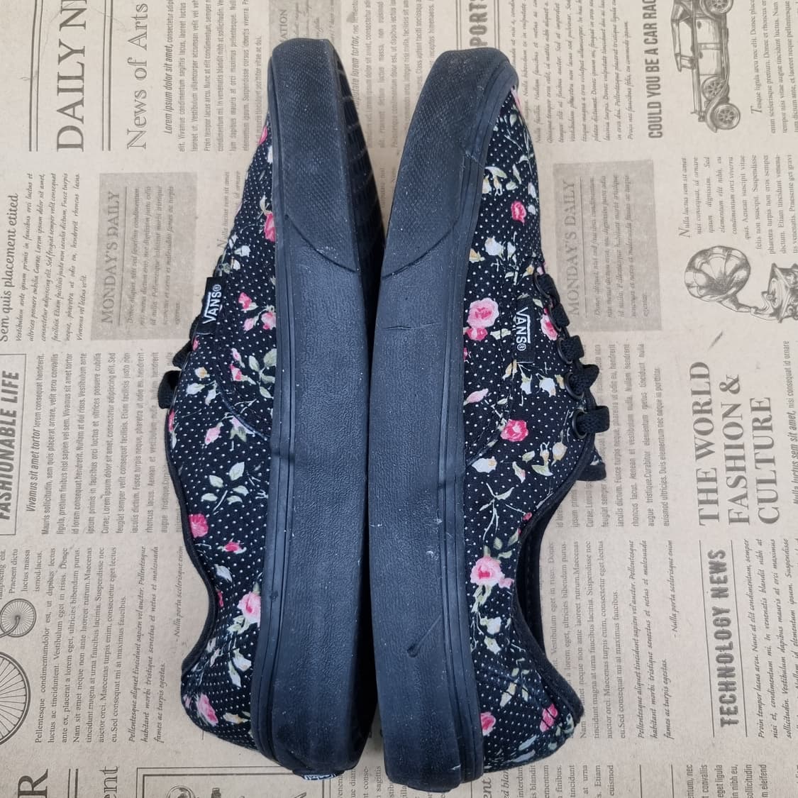 반스 어센틱 플라워 여성스니커즈 245 상품이미지5