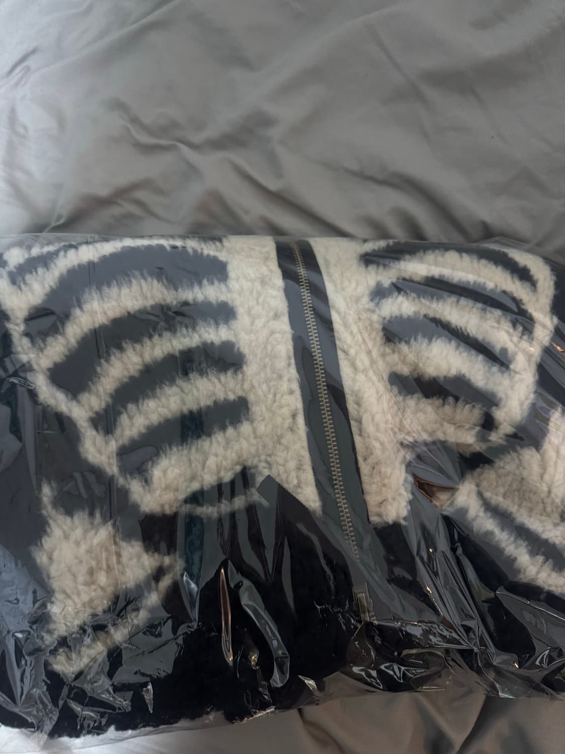 캐피탈 본 후리스 4사이즈 새상품 상품이미지1