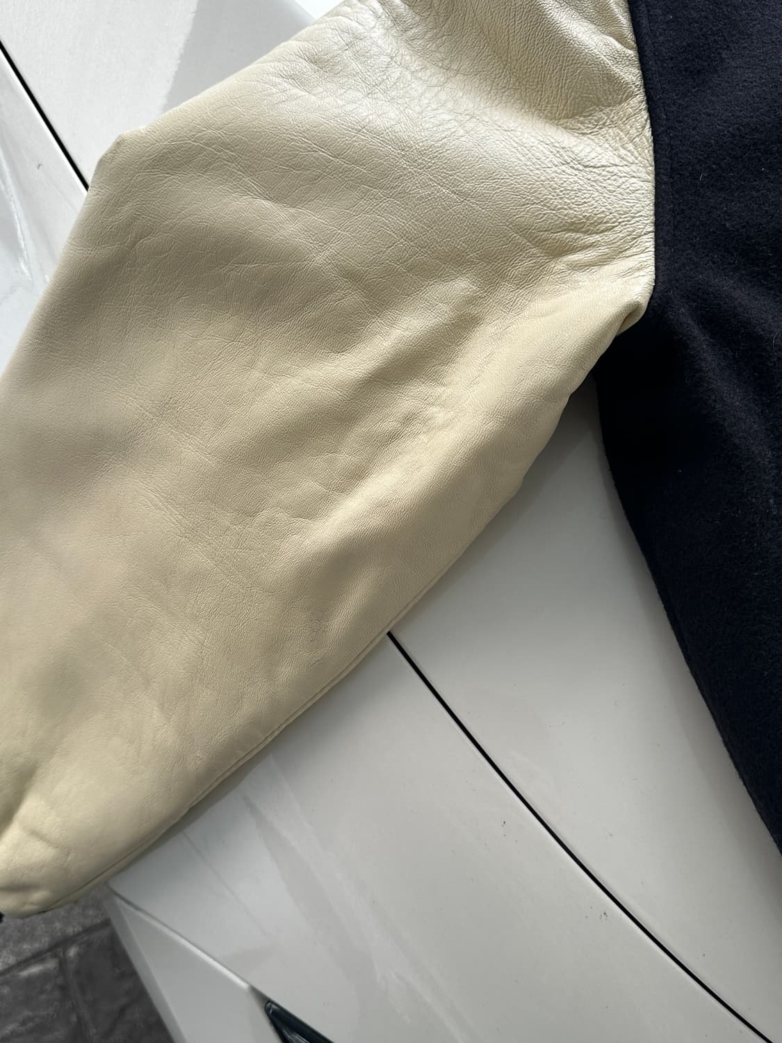 90s 하드락 카페 Hard Rock Cafe 레더 바시티 스타디움 자켓 상품이미지4