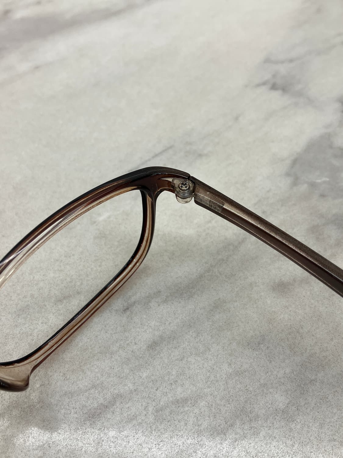 오앤씨 ONC 브라운 웰링턴 뿔테 안경 상품이미지3