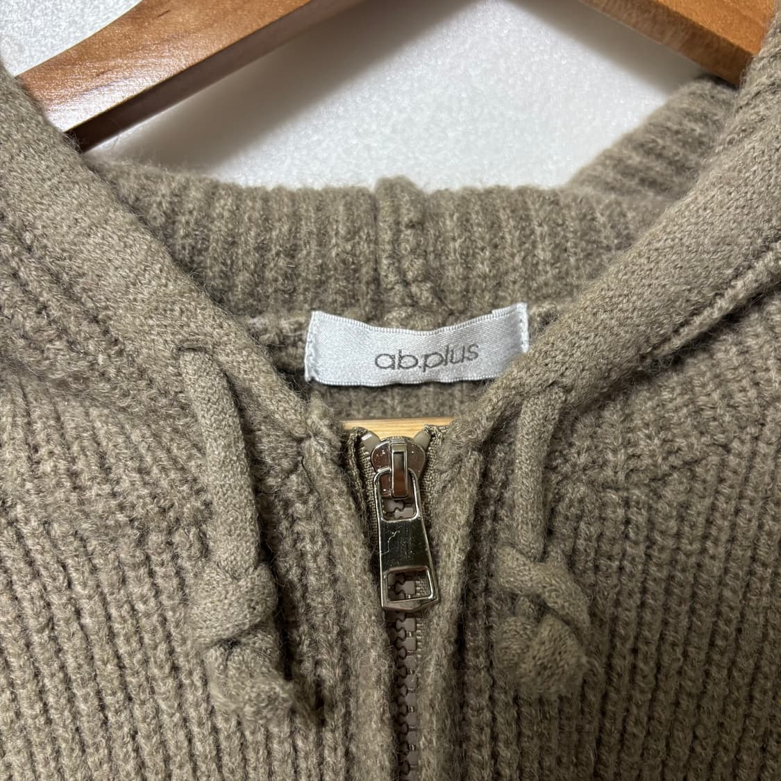 니트 후드집업 베스트  상품이미지3