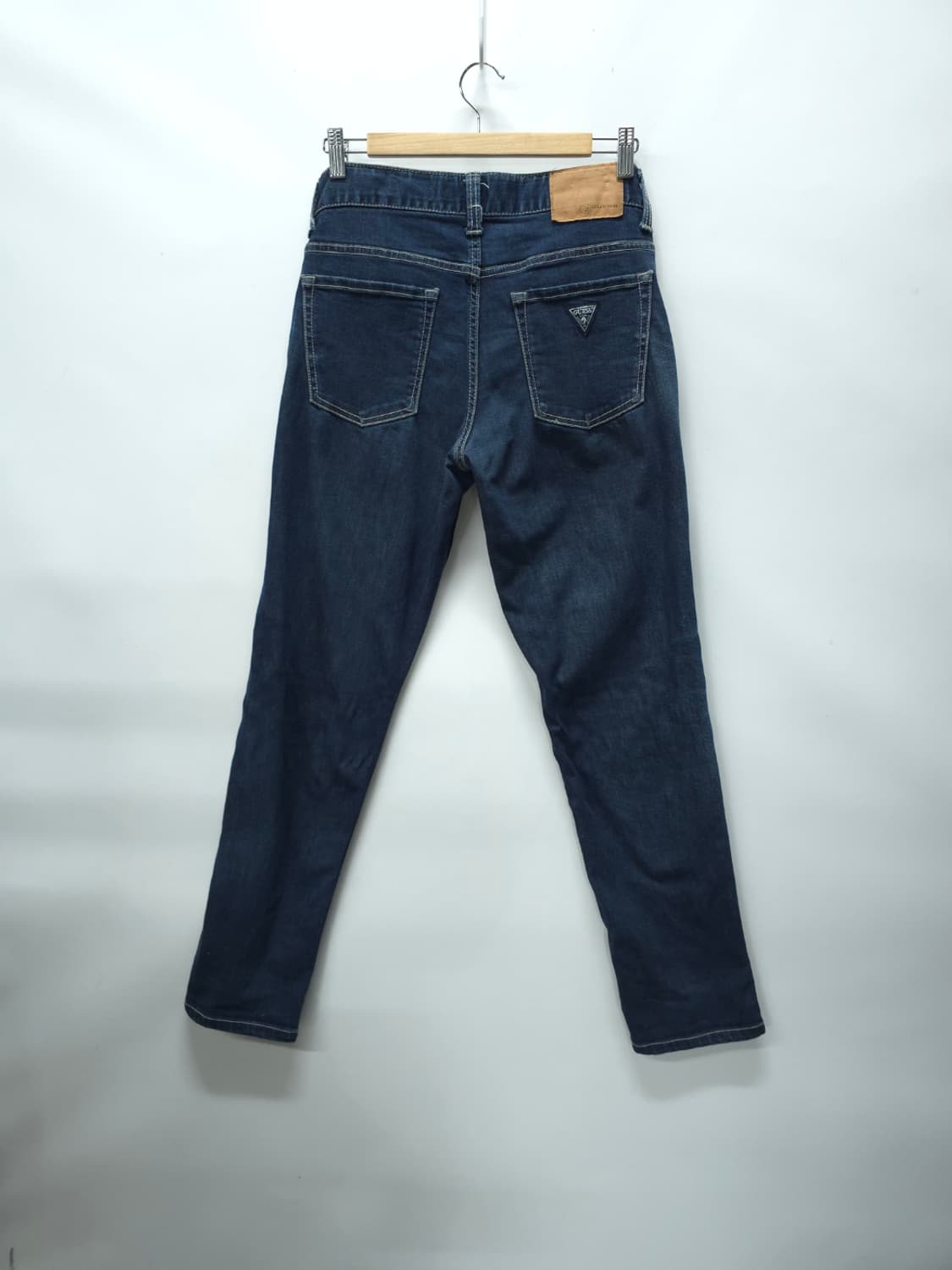 ​게스(GUESS) 다크블루 스트레이트 데님 팬츠(30) 상품이미지1