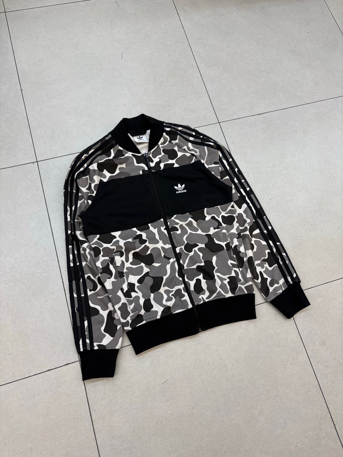 아디다스 블랙 카모 져지 상품이미지3