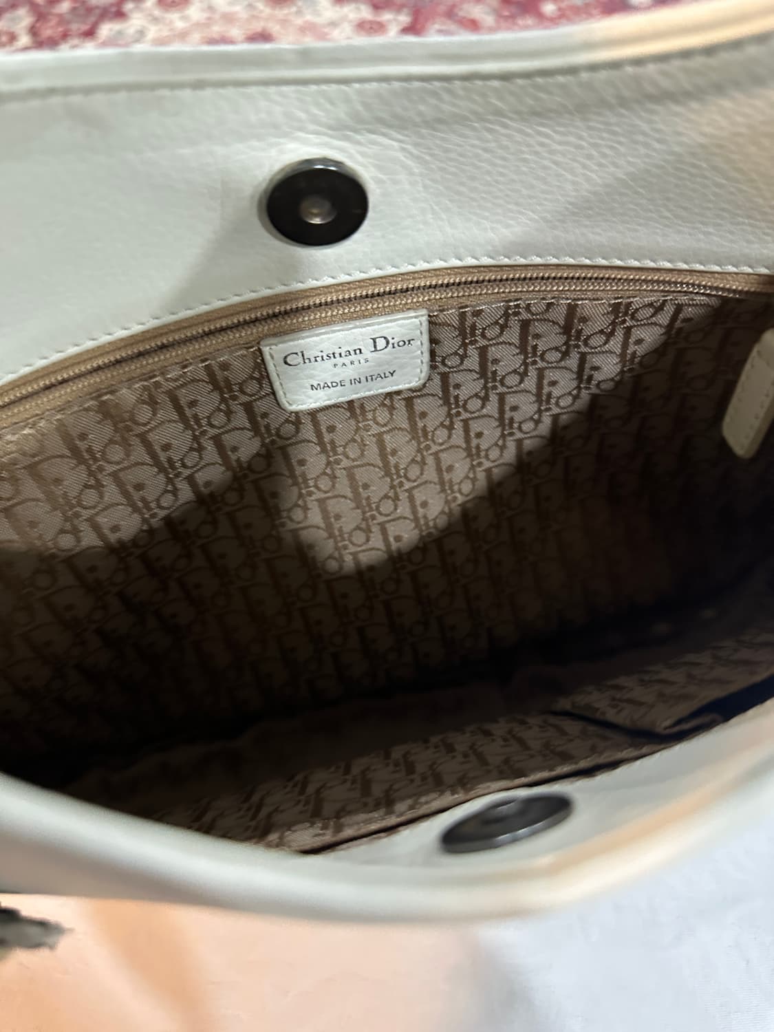 디올 화이트 레이스업 호보백 상품이미지8